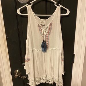 White cold shoulder top with tie front
